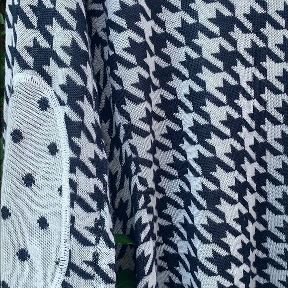 CHARLOTTE TARANTOLA | Cardigan Houndstooth Open - Picture 9 of 10